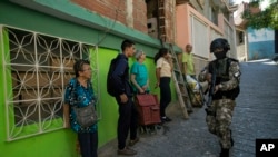 Las Fuerzas de Acciones Especiales (FAES) reponden al gobierno en disputa de Nicolás Maduro en Venezuela. Fueron presentadas oficialmente durante una alocución presidencial el 14 de julio de 2017.