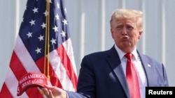 Колишній президент США Дональд Трамп під час своєї президентської кампанії у Саммервіллі, Південна Кароліна, 25 вересня 2023 року. (Фото: REUTERS/Сем Вулф/Фото з файлу)