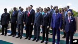  G7