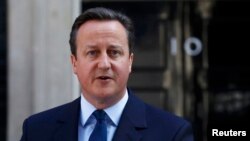 David Cameron devant le 10 Downing Street, Londres, Grande Bretagne, le 24 juin 2016. (REUTERS/Stefan Wermuth)
