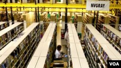 Amazon es famosa por su capacidad de almacenamiento tanto de productos físicos, como de servicios digitales.