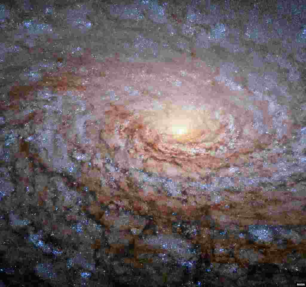 Messier 63 galaktikasi tasviri... AQShning samodagi "Hubble" teleskopi olgan 