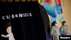 Una escuela se utiliza como refugio temporal en medio de la propagación de la enfermedad del coronavirus (COVID-19) en Tegucigalpa, Honduras. 30 de abril de 2020.