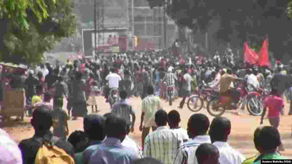 La population deBeni a manifesté pour dénoncer l'assassinat du colonel Ndala. Le 3 janvier 2014.
