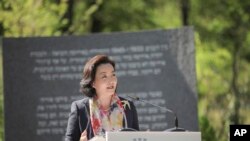 Кім вразила здатність України "відбити або знайти шлях обійти кожну спробу Росії зруйнувати економіку" Архівне фото: Юрі Кім