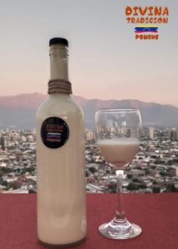 Ponche crema de Eduardo Guevara y Maired Oraa, venezolanos en Chile. Foto: Cortesía.