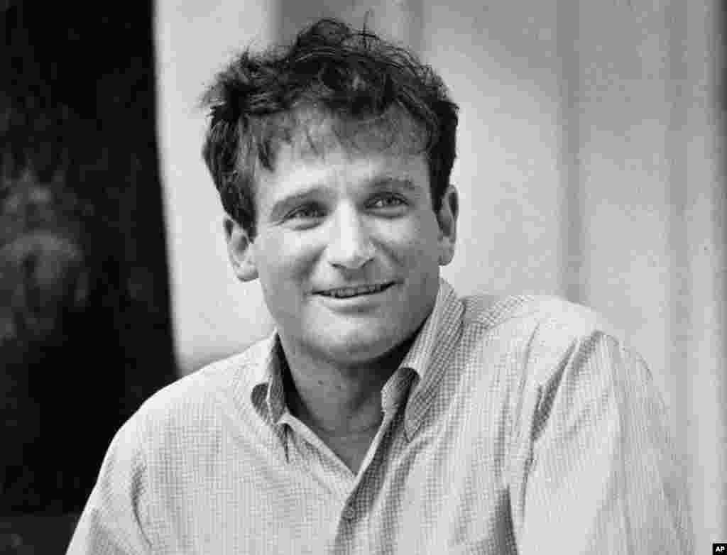 Komedian Robin Williams, yang membintangi "The World According to Garp," 21 Juli 1982, di Los Angeles. (AP Photo)