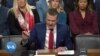 Pete Hegseth, le choix de Trump pour diriger le département de la défense, face aux sénateurs
