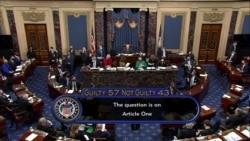 El Senado de EE.UU. vota para absolver al expresidente de Donald Trump, por una votación de 57 a favor y 43 en contra, que resultó menor a la mayoría de dos terceras partes necesarias para condenarlo.