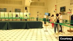 澳门第七届立法会选举，投票率是澳门主权归还中国以来最低。