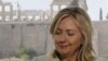 Clinton ofrece apoyo a Grecia