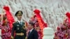 习总望大V多释正能量，两写手网络受嘲讽
