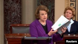 លោកស្រី Dianne Feinstein សមាជិកាព្រឹទ្ធ​សភា​មក​ពី​រដ្ឋ Californiaបាន​ហៅ​សកម្មភាព​របស់​ទីភ្នាក់​ងារ CIA ​ធ្វើ​ឲ្យ​ប៉ះពាល់ដល់​តម្លៃរបស់​អាមេរិក។