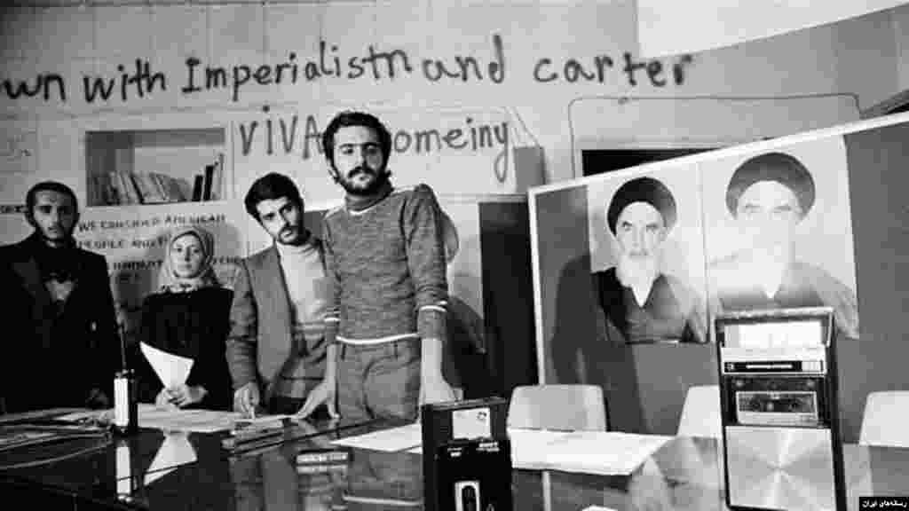 گروگان گیران بارها ادعا کردند که به اسناد جاسوسی بسیار مهمی دست پیدا کرده‌اند اما این اسناد هیچ گاه منتشر نشد. هرچند باعث استعفای دولت موقت مهدی بازرگان شد و تعدادی از گروگانگیران نیز به سمت‌های مهمی در سطوح مختلف جمهوری اسلامی رسیدند. 