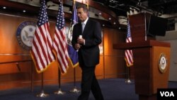 John Boehner dijo que ambos partidos políticos buscarán una salida que no afecte a los estadounidenses y que ayude a recuperar la confianza del país.