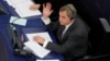 British Lawmakers Back Brexit Legislation, Stiffer Tests Yet to Come