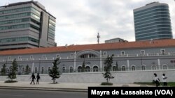 Correios de Luanda, Angola