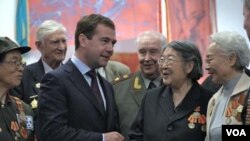 Presiden Rusia Dmitry Medvedev telah tiba di Tiongkok untuk lawatan tiga harinya di negara ini.