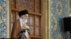 Аятолла Хаменеи призвал Багдад к «скорейшему» выводу американских войск из Ирака