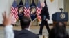 ARCHIVO - El presidente Joe Biden sale después de hablar sobre el informe de empleo de octubre en la Casa Blanca, el 5 de noviembre de 2021.