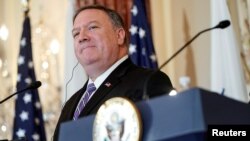 El secretario de Estado Mike Pompeo aseguró que “varias conversaciones se están dando”, no solo por parte de EE.UU. si no también por parte del Grupo de Lima y la Organización de Estados Americanos.