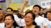 Bad Weather Forces Suspension of Search for Malaysian Plane