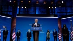 Novoizabrani predsednik i potpredsednica, Džo Bajden i Kamala Haris, predstavljaju tim za nacionalnu bezbednost u Vilmingtonu, u Delaveru, 24. novembar 2020.
