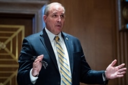 Mark Morgan, comisionado interino de Aduanas y Protección Fronteriza, habla en audiencia de la Comisión de Seguridad Nacional del Senado el 25 de junio de 2020 en Washington, D.C.