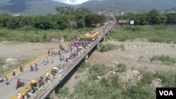 Puente internacional Simón Bolívar, en la frontera entre Venezuela y Colombia. [Archivo]
