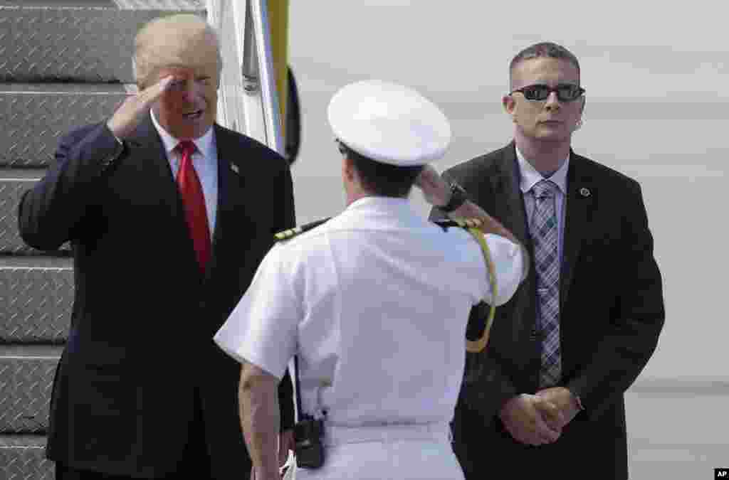 Isowar Shugaban kasar Amurka Donald Trump a birnin Hamburg dake Jamus, ranar Alhamis 6 ga watan Yuli shekarar 2017. 