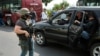 Las Fuerzas de Acciones Especiales (FAES), que reponden al gobierno en disputa de Nicolás Maduro en Venezuela, han sido señaladas en informes recientes de la Oficina del Alto Comisionado de la ONU y de Human Rights Watch (HRW).