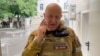 Le fondateur du groupe de mercenaires privés Wagner, Yevgeny Prigozhin, s'exprime au siège du centre de commandement militaire de l'armée russe dans la ville de Rostov-on-Don.
