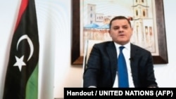Abdul Hamid Mohammed Dbeibah prononce un discours par liaison vidéo lors d'une réunion du Forum du dialogue politique libyen, le 3 février 2021 (capture d'écran).