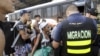 Migrantes cubanos varados podrán continuar viaje a EE.UU.