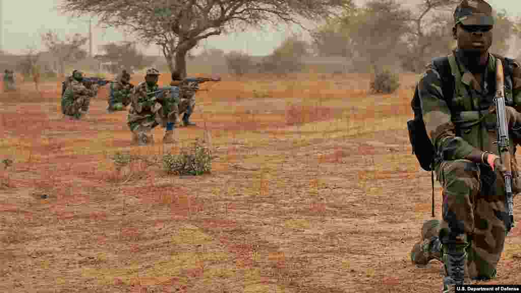 Flintlock 2017: Hotunan Atisayin Da Sojojin Nijar Da Amurka Ke Yi a Yankin Diffa 