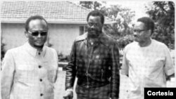Da esquerda, Holden Roberto, Jonas Savimbi e António Agostinho Neto,
