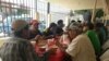 Los acuerdos firmados entre México y Estados Unidos mantiene a miles de inmigrantes en las ciudades fronterizas esperando que sus casos sean resueltos por tribunales estadounidenses. 