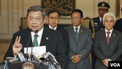 Banyak pihak menilai upaya pemberantasan korupsi oleh pemerintah tahun ini justru mencatat kemunduran.