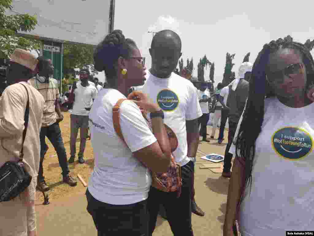 Matasa yan rajin baiwa matasa damar tsayawa takara sun yi tattaki zuwa fadar shugaban kasa a Abuja