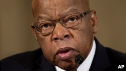 L'ancien compagnon de Martin Luther King n’a pas échappé aux critiques du président élu. 