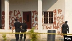 La policía de Chiapas rescató a un grupo de 513 inmigrantes que viajaban en condiciones infrahumanas.