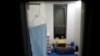 South Koreans Enter ‘Prison’ to Escape Daily Life