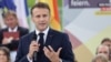 El presidente francés, Emmanuel Macron, asiste a un debate durante su visita al Festival de la Democracia (Demokratiefest) en Berlín, Alemania, el 26 de mayo de 2024.