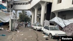 محوطه بیرون از بیمارستان الشفا در غزه 