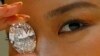 Đấu giá viên kim cương 118 carat