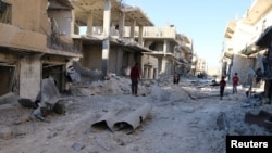 شرق حلب پس از بمباران هوایی - ۱۰ اکتبر ۲۰۱۶