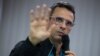 ¿Por qué renunció el opositor Capriles a la primaria presidencial en Venezuela y a quién apoya?