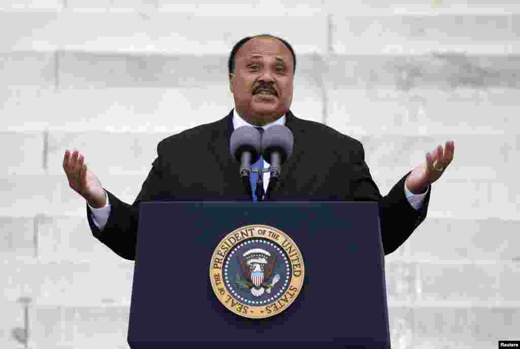 Martin Lyuter King III, Amerikada irqchilikka qarshi kurashga yetakchilik qilgan Martin Lyuter Kingning o'g'li 
