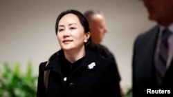 中國華為公司前首席財務官孟晚舟離開加拿大溫哥華一家法院。（2020年1月20日）
