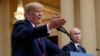 Le président américain Donald Trump, à gauche, lors d’une conférence de presse avec son homologue russe, Vladimir Poutine, au palais présidentiel à Helsinki, Finlande, 16 juillet 2018.
